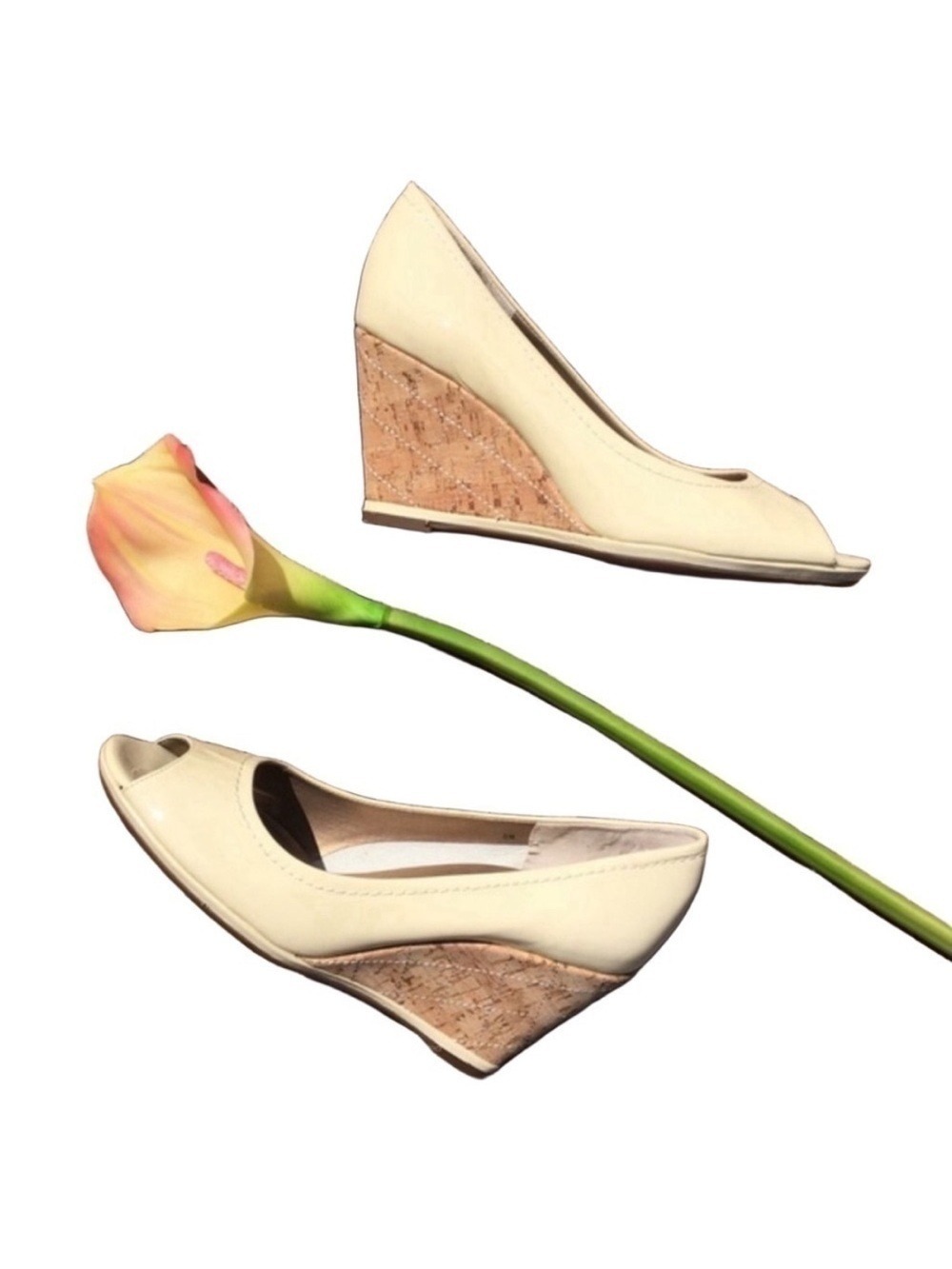 𝅺VANELI Phoebe patent peep toe cork wedge heels size 8